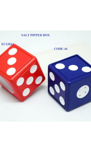 DICE SHAPE SALT & PEPPER